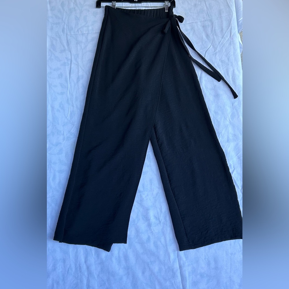 Zara Black Elastic Waistband Pants